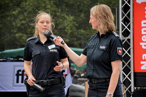 Polizeishow   021.jpg